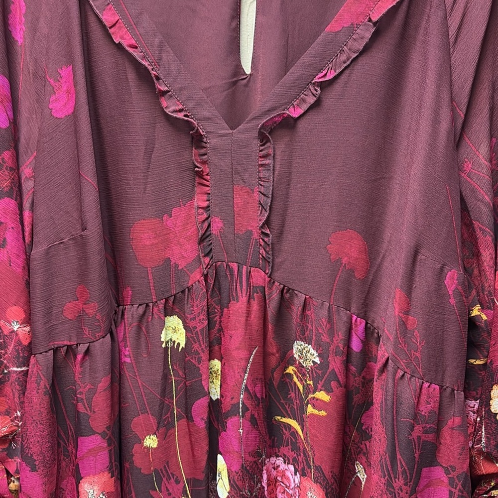 Arna York Tunic Top - Picture 5 of 13